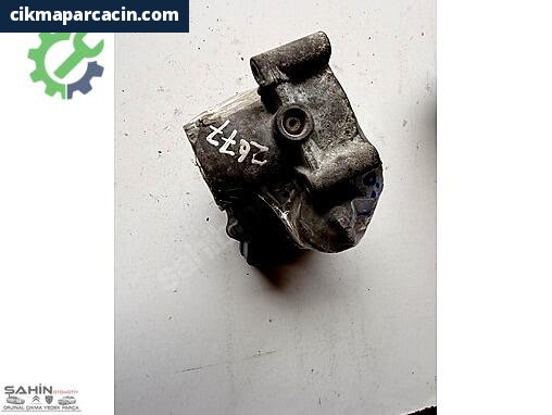 Audi A4 Gaz Kelebeği 03C133062B çıkma parça