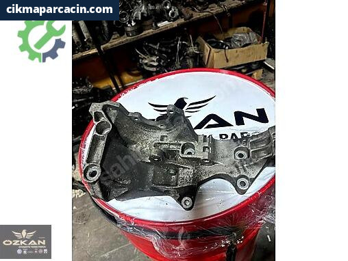 Audi A4 Yağ 03G903143G çıkma parça