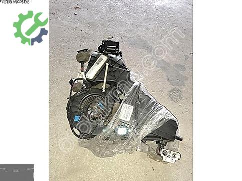 Audi Q7 Evaporatör çıkma parça