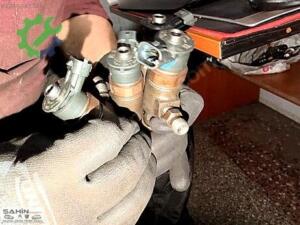 Bosch Enjektör Citroen Peugeot Opel 1.6 D 9802776680 0445110566
