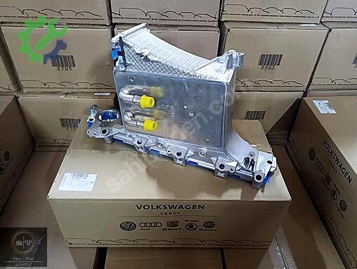 Volkswagen Passat Emme Manifoldu 04L129711AB çıkma parça