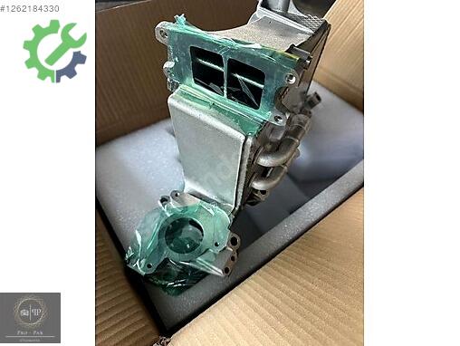 Volkswagen Passat Emme Manifoldu 04L129711AB çıkma parça