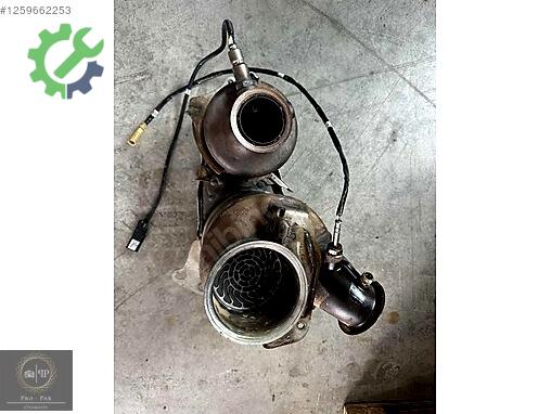 Audi A3 Partikül Filtresi 04L131723EL çıkma parça