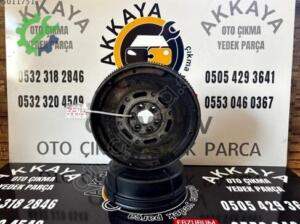 058105266H AUDİ A4-A6 Çıkma 1.6-1.8-1.8T-2.0 Oynar Volant