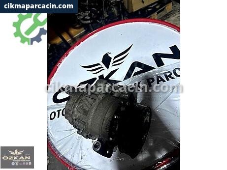 Audi A4 Klima Kompresörü çıkma parça