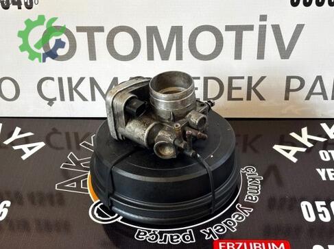 Seat Leon Gaz Kelebeği 06A133062N çıkma parça