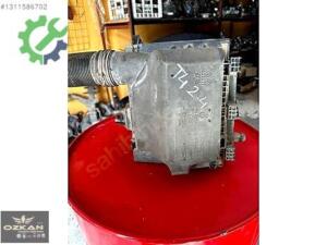 074129607L hava filtre kutusu transporter t4 2.4