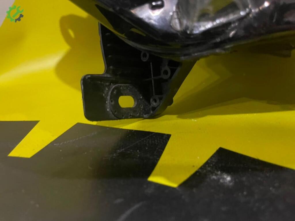 Dacia Sandero Far çıkma parça
