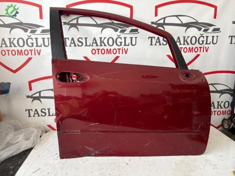 Fiat Linea Sağ Ön Kapı çıkma parça