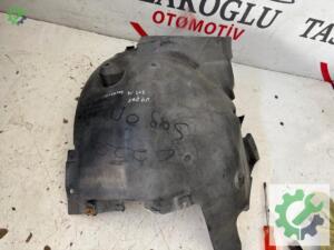 MERCEDES C W203 SAĞ ÖN ÇAMURLUK DAVLUMBAZ PARÇASI