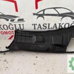 OPEL CORSA B ÖN CAM IZGARASI