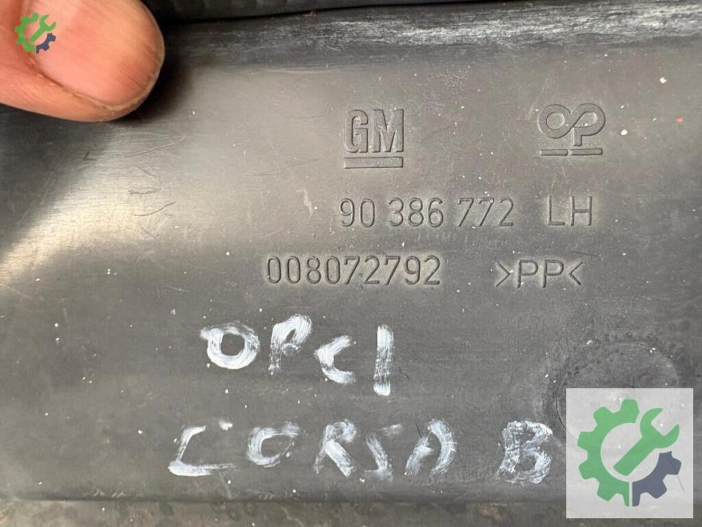 Opel Corsa Ön Cam Izgarası çıkma parça