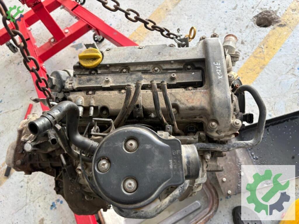 Opel Corsa Komple Motor çıkma parça