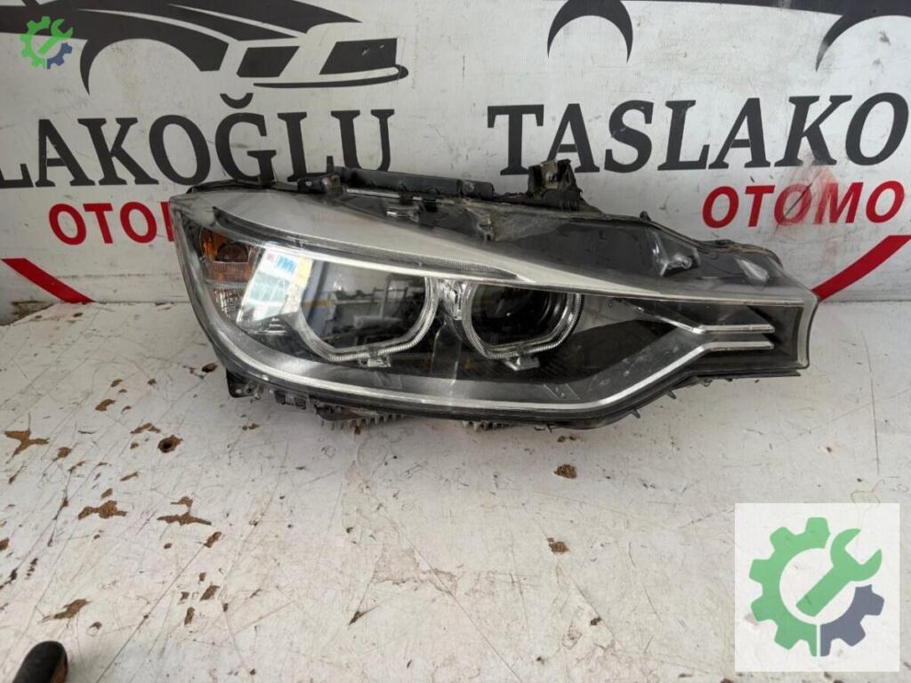 BMW 3 Serisi Far çıkma parça
