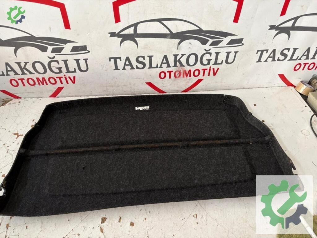 Jeep Renegade Bagaj Rafı çıkma parça