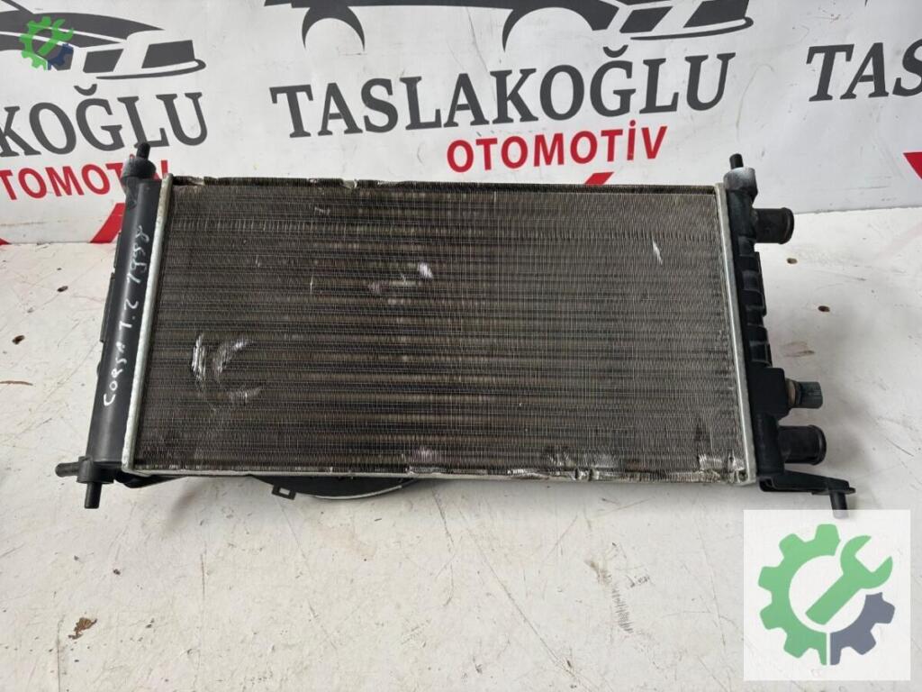 Opel Corsa Radyatör çıkma parça