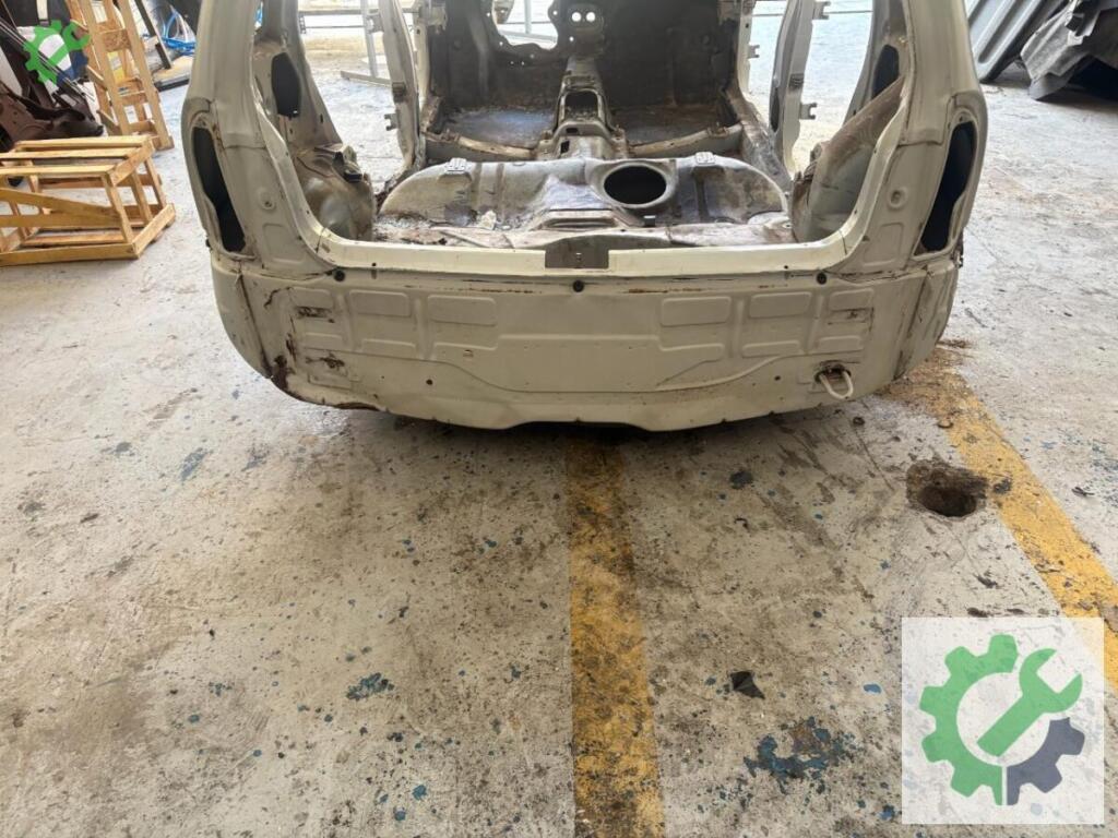 Opel Corsa Tavan çıkma parça