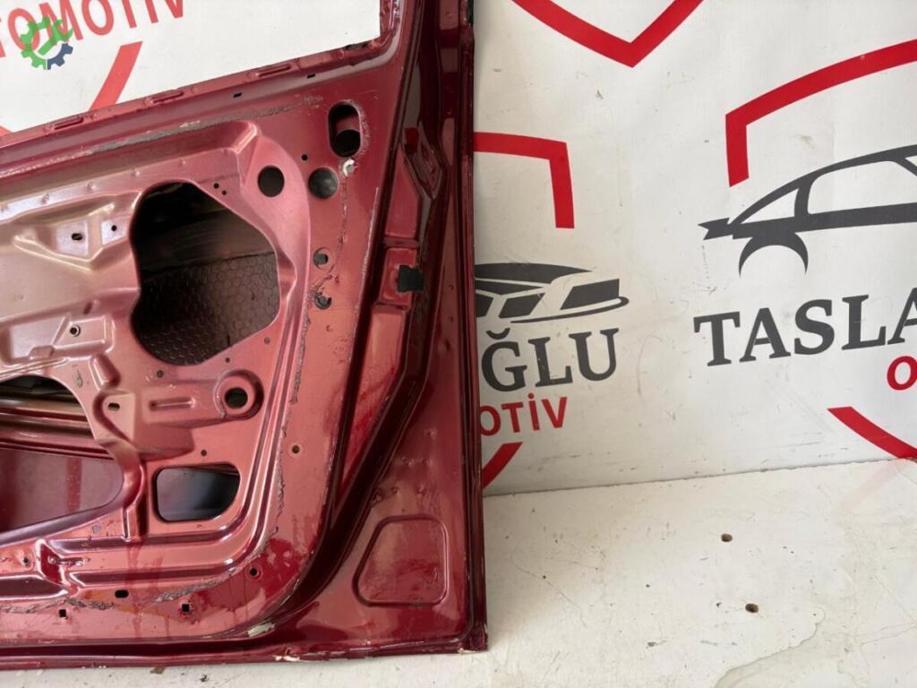 Fiat Linea Sağ Ön Kapı çıkma parça