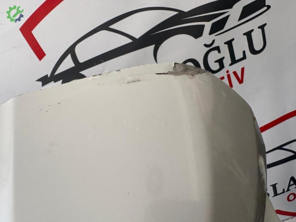 Toyota Corolla Cross Bagaj Kapağı çıkma parça