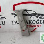 FORD FUSİON SOL ORTA DİREK BAKALİTİ ALT ÜST