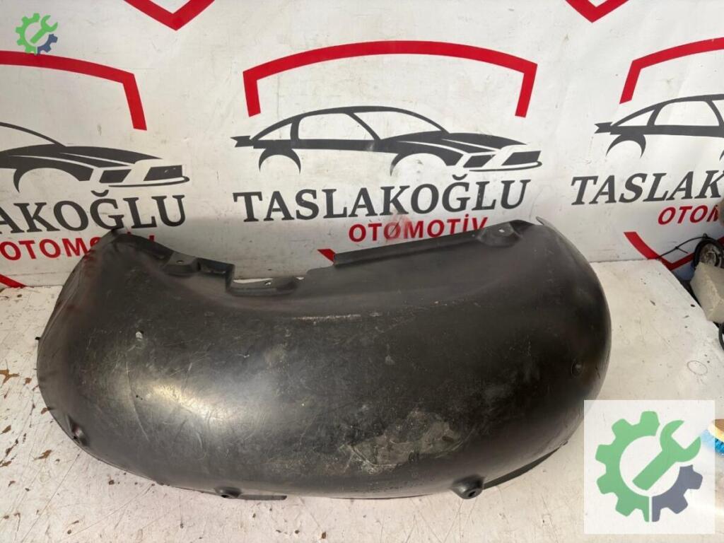 Porsche Cayenne Sol Davlumbaz çıkma parça