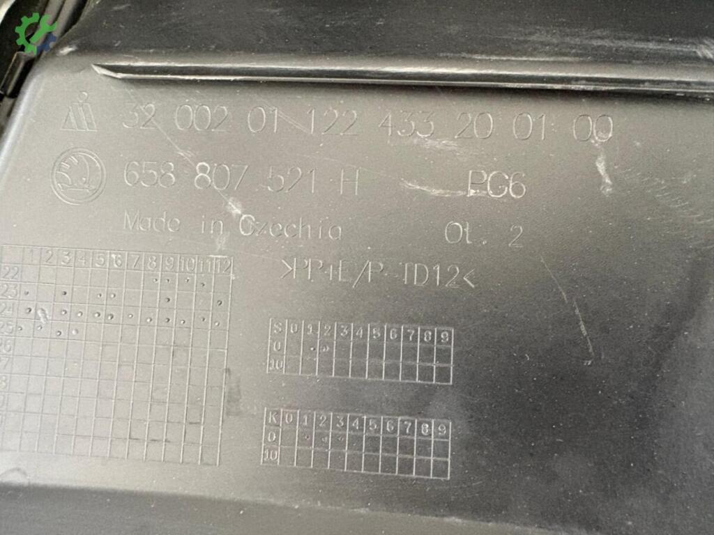 Skoda Kamiq Arka Tampon 658807521H çıkma parça