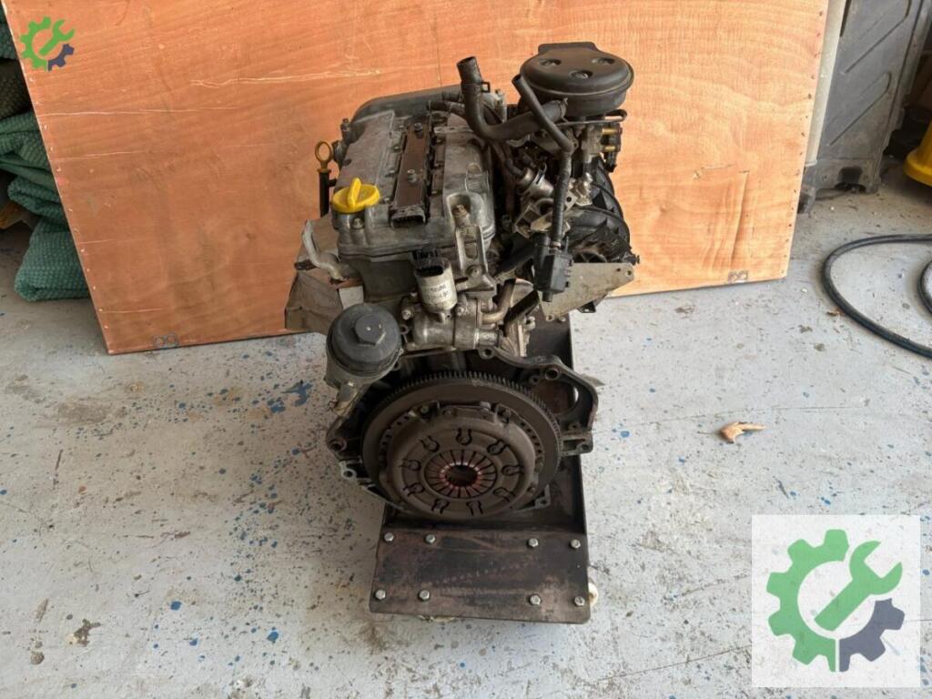 Opel Corsa Komple Motor çıkma parça