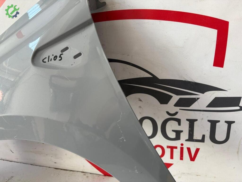 Renault Clio Sol Ön Çamurluk çıkma parça