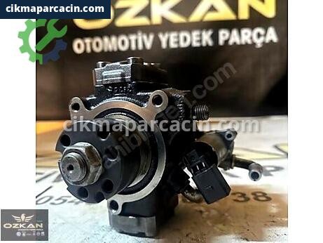 Seat Leon Mazot Pompası çıkma parça
