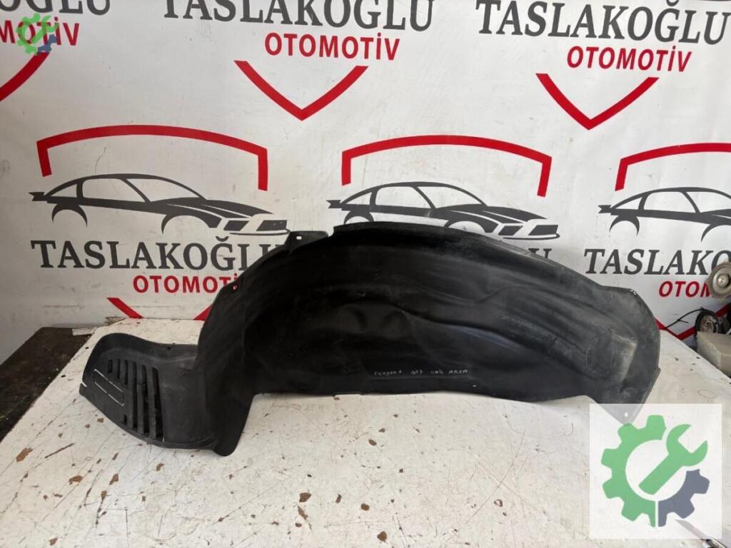 Peugeot 307 Davlumbaz çıkma parça