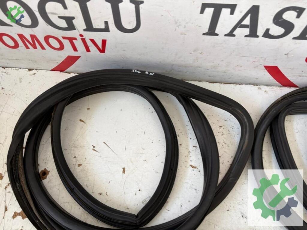 Opel Corsa Kapı Fitili çıkma parça