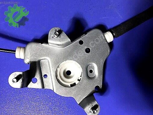Hyundai Starex Sağ Cam Krikosu 82404-4A010 çıkma parça