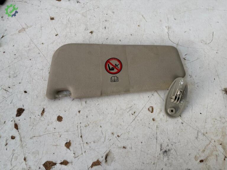 Fiat Linea Sağ Güneşlik çıkma parça