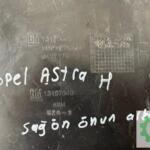 OPEL ASTRA H SAĞ ÖN ÖNÜN ARKASI DAVLUMBAZ
