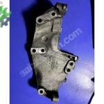 Opel Vivaro Motor Takozu & Kulağı çıkma parça - YEDEKPARÇAAL İstanbul