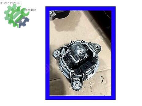 BMW 5 Serisi Motor Takozu & Kulağı 6785601 çıkma parça