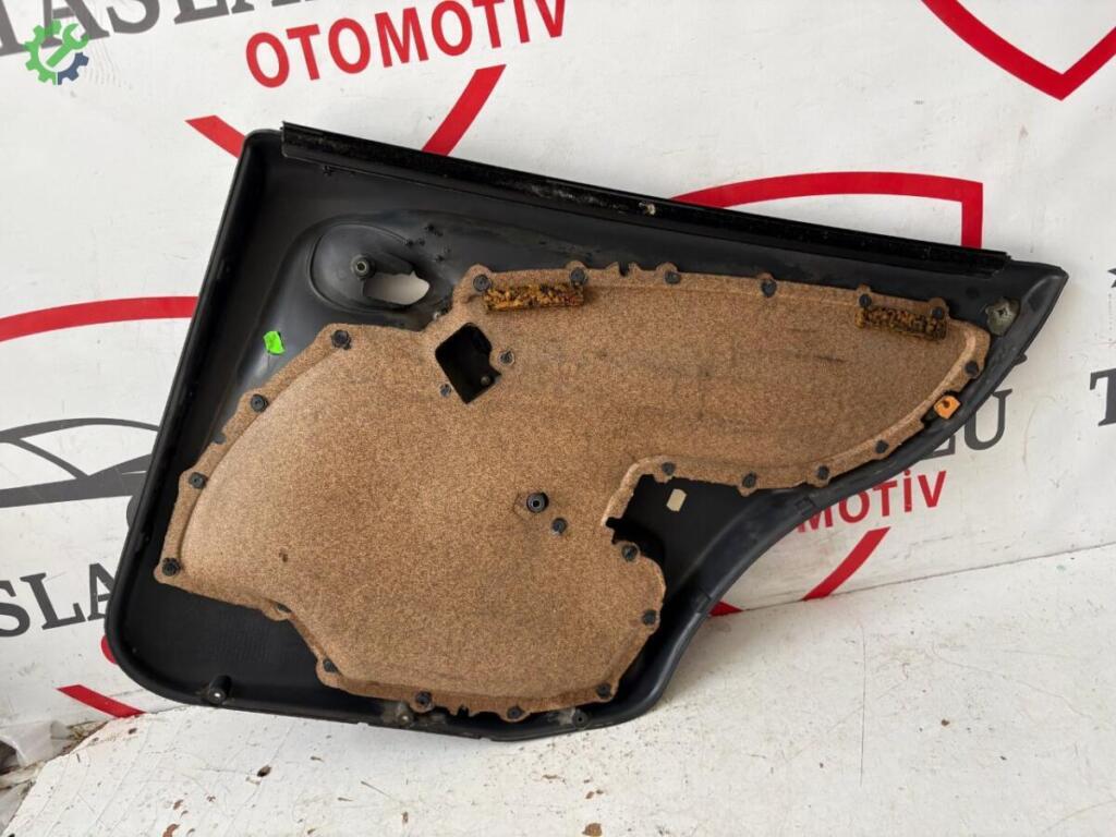 Fiat Brava Kapı Döşemesi çıkma parça