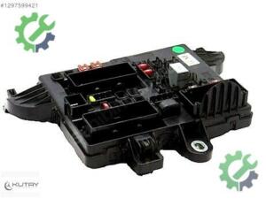 13277318-03 OPEL INSIGNIA SPORTS Sigorta Kutusu