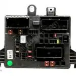 13277318-03 OPEL INSIGNIA SPORTS Sigorta Kutusu