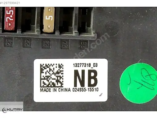 Opel Insignia Beyin 13277318-03 çıkma parça