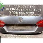 VOLKSWAGEN JETTA BAGAJ KAPAĞI ÇIKMA ORJİNAL FÜME