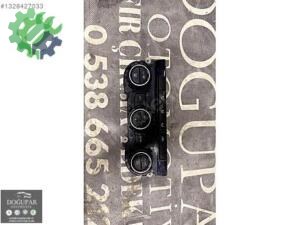 561907044AN JETTA KLİMA KONTROL PANELİ PASSAT KLİMA KONTROL