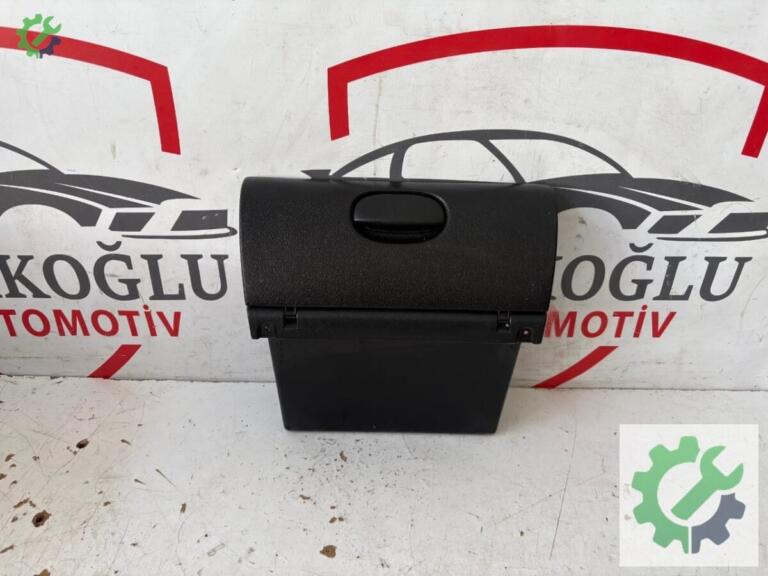Opel Corsa Torpido Kapağı çıkma parça