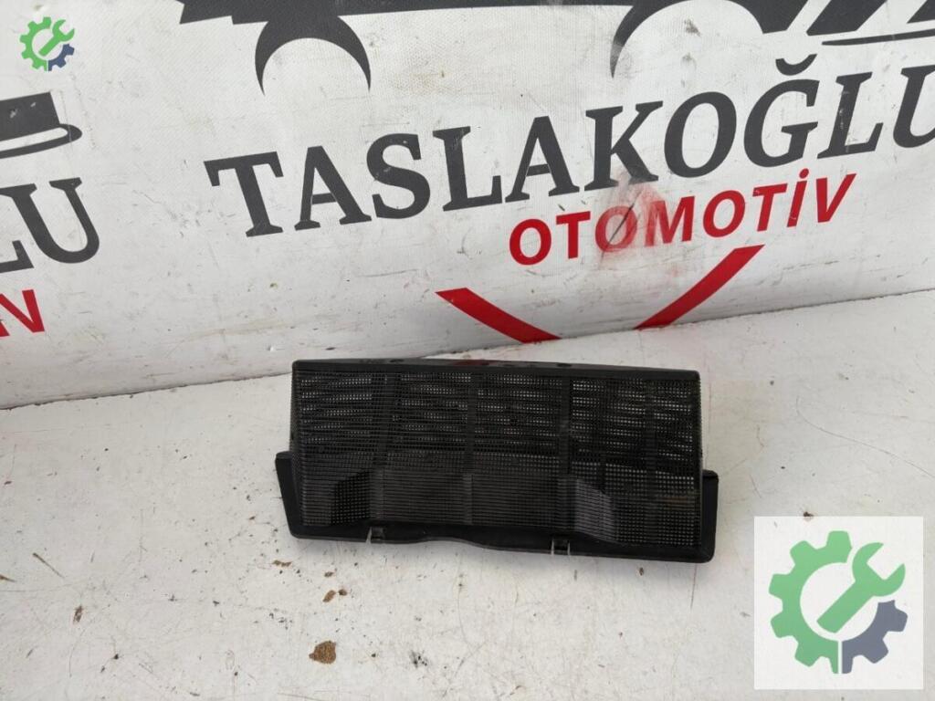 Ford Tourneo Courier Bakalitler çıkma parça