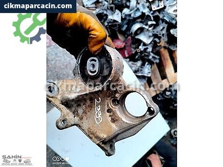 Peugeot 306 Bağlantı Braketi çıkma parça