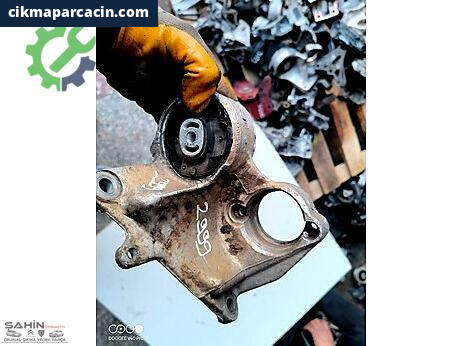 Peugeot 306 Bağlantı Braketi çıkma parça