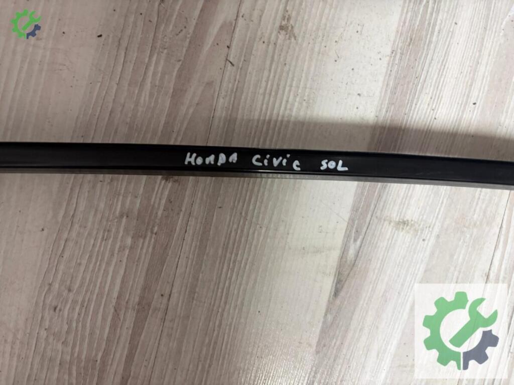 Honda Civic Çıta/Krom çıkma parça
