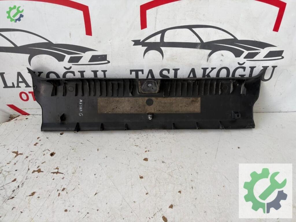 Opel Astra Eşik Bakaliti çıkma parça