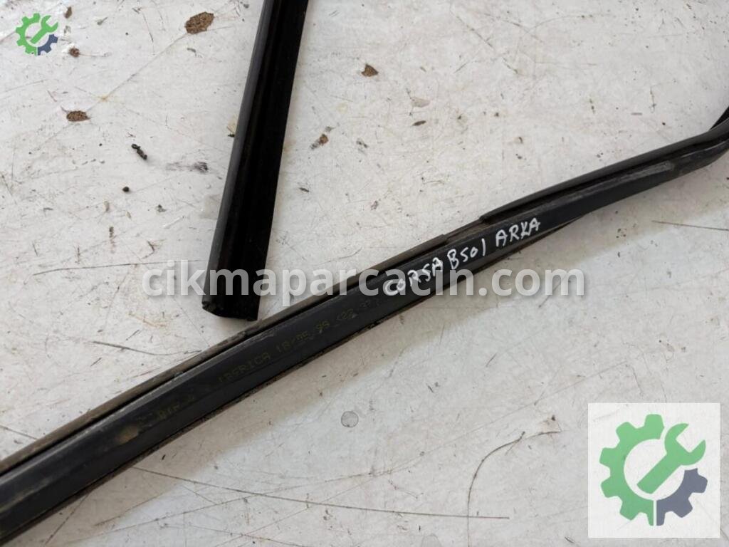 Opel Corsa Kapı Fitili çıkma parça