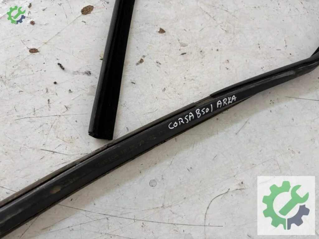 Opel Corsa Kapı Fitili çıkma parça